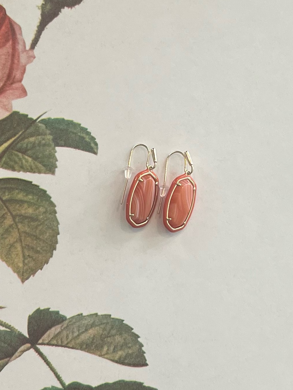 Kendra Scott Gold-Plated Orange Agate Drop Earrings - Picture 3 of 4